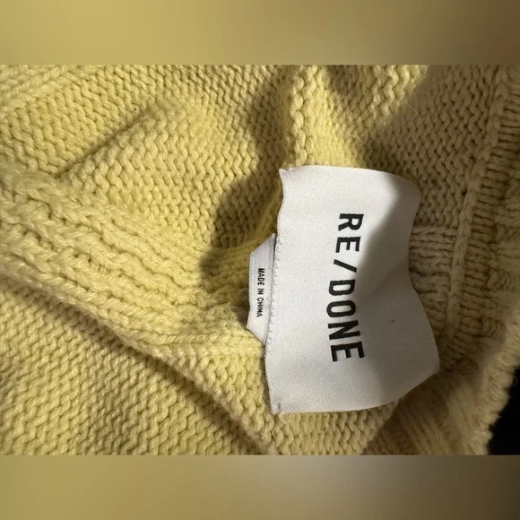 Re/Done - 50s V-Neck Ivory Floral-Embroidered Knit Cardigan - Picture 6 of 7